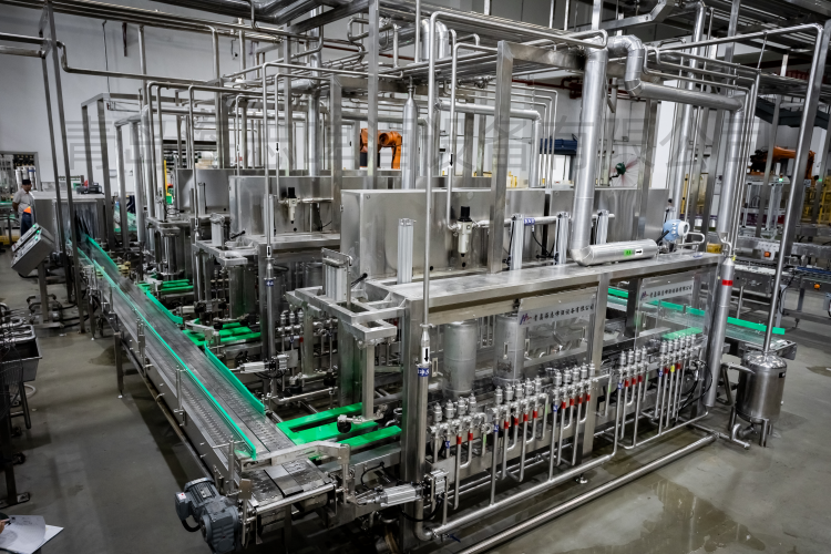 啤酒自動灌裝線和啤酒灌裝機(jī)有何區(qū)別？